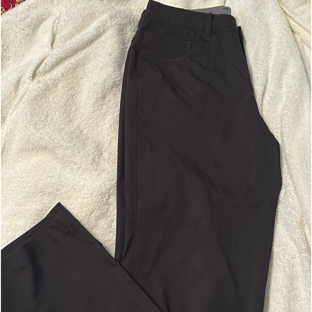 Puma Men’s Black athletic fit dress/golf pants Size 28-32
